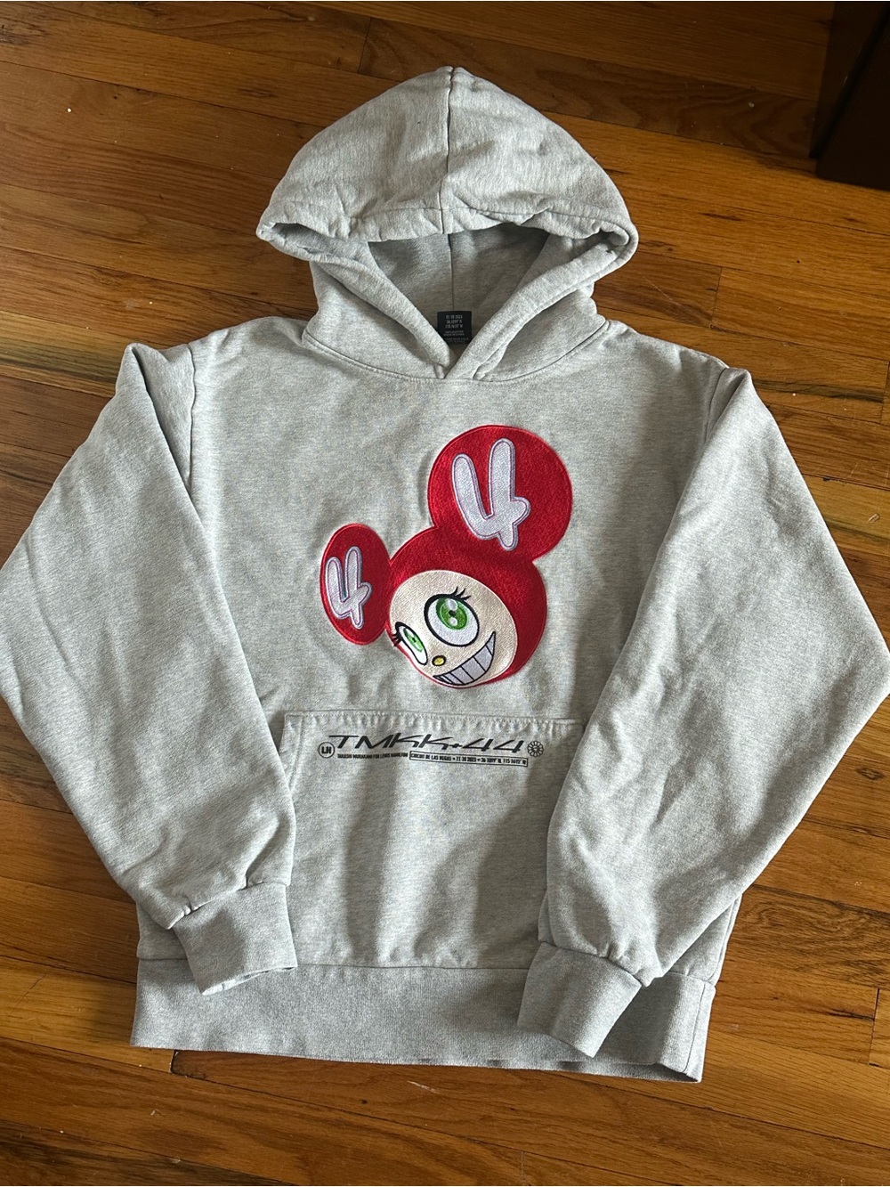 Takashi Murakami x Lewis
Hamilton +44 Gray Hoodie size Small